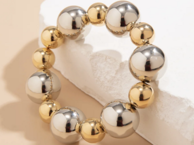 Chunky beaded bracelets stretch 