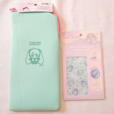 HATSUNE MIKU Nintendo Pouch