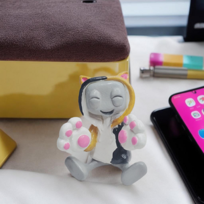 Cuddly Calico Cat Hoodie Robot Resin Art Toy Figurine