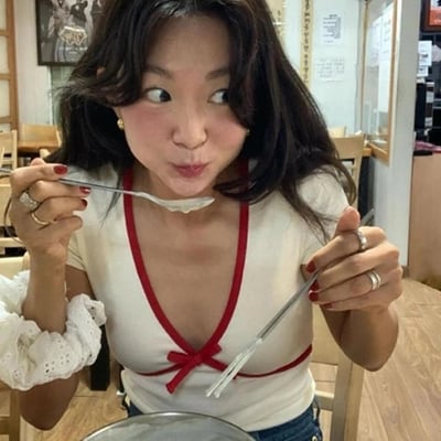 Red bow short sleeve t-shirt 