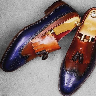 Multi Color Cow Leather Handpainted Shoes, Wing Tip Style Brogue Shoes
