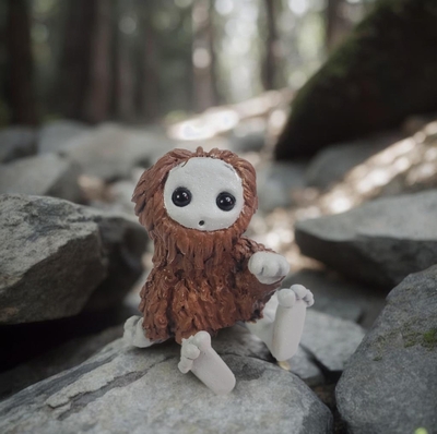 BitFoot Robot Resin Art Toy Figurine