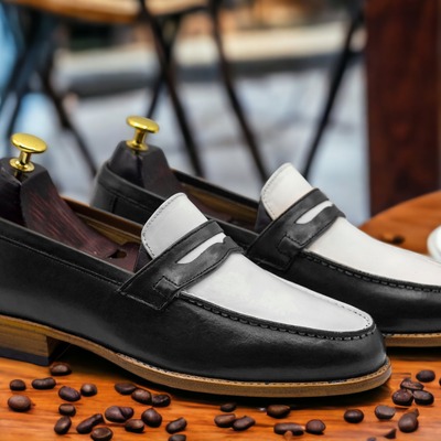 Men's fashion black & white leather penny handmade loafer shoes