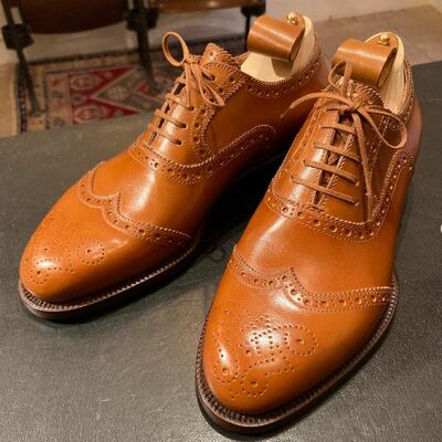 Handmade brown leather italian edition wingtip shoes