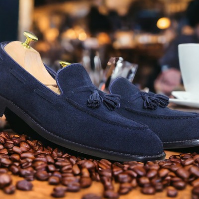 Fashion men's blue suede tussle handmade loafer shoes