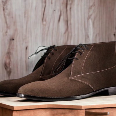 Handmade chocolate suede lace up men's derby boots
