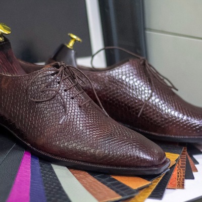 Handmade men's python leather lace up fashion chocolate dress shoes