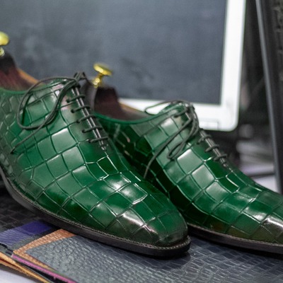 Men's green alligator print leather lace up fashion handmade office shoes