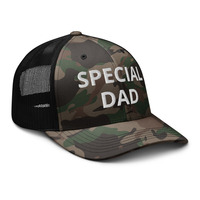 Camouflage trucker hat - Thumbnail 3