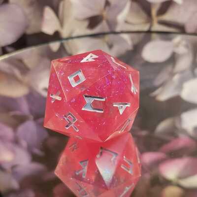 Pink shimmer rune dice