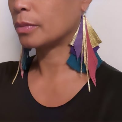 Multicolor “che” earrings