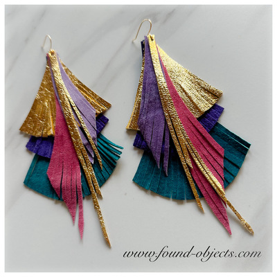 Multicolor “che” earrings