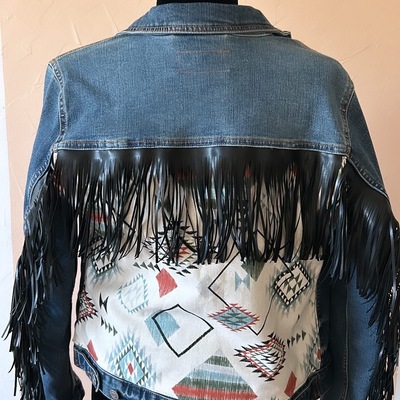 Women’s apache denim fringe jacket sml
