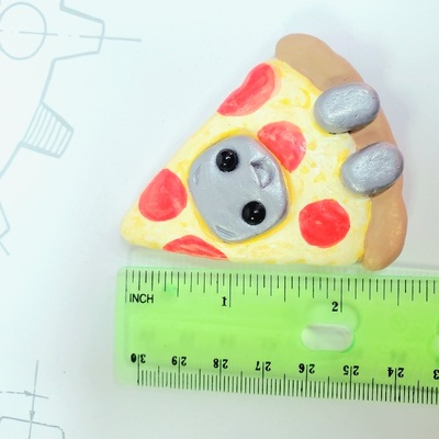Pizza robot magnet