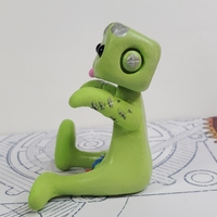 Zombie Robot (Green) Resin Art Toy Figure Kawaii Desk Friend Gift - Thumbnail 3
