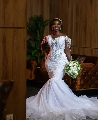 White Mermaid Wedding Dress Lace Beaded Sheer Neck Long Sleeves Bridal Gowns Dress