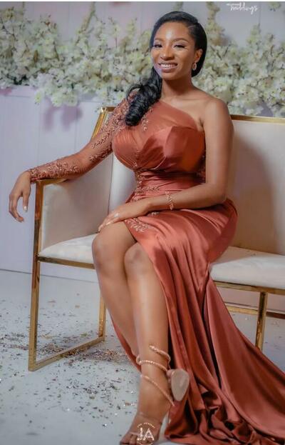 Plus Size One Shoulder Mermaid Prom Dresses Lace Beaded High Split Evening Formal Dress