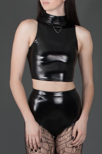 Intrigue Triangle Top - Shiny Black