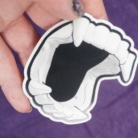 Vampire Teeth Stickers - Thumbnail 1