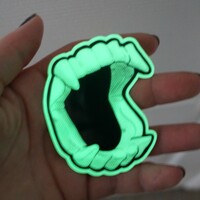 Vampire Teeth Stickers - Thumbnail 2