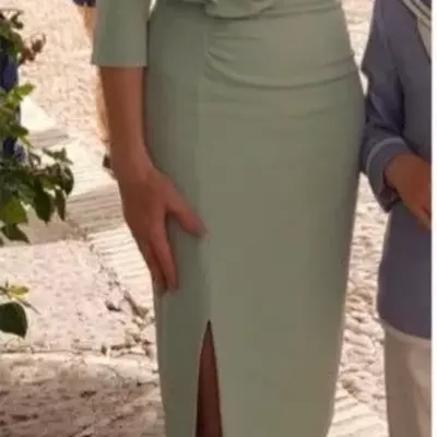 Short mother of the bride dresses knee length 3/4 sleeves ruffles 