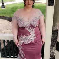 Fashion Beaded Plus Size Mother of the Bride Dresses Sheer Jewel Neck Long Sleeves Wedding Guest Dress Tea Length Appliqued Formal Gowns - Thumbnail 1