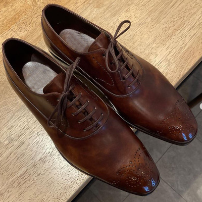 Elegant men's hand stitch brown brogue genuine leather lace up formal shoes - Thumbnail 1