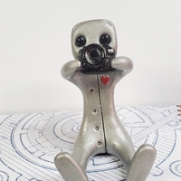 Camera Shy Robot Resin Art Toy Figure Kawaii Desk Buddy Gift - Thumbnail 1