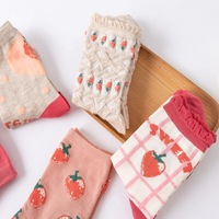 5pairs Sweet Strawberry Socks - Thumbnail 1