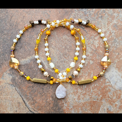 Queen nandi 👑🍯✨️ glow in the dark crystal & gemstone handmade waist beads by nubian collection artwear 🎨 