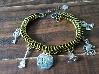 Hufflepuff Bracelet 1
