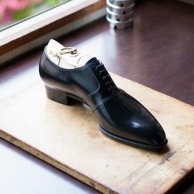 Mens black formal decent narrow toe trendy leather shoes