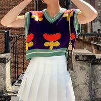 V-neck Flower Sleeveless Knitted Vest - Thumbnail 1