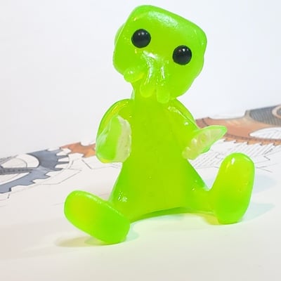 Cthulu loves you robot