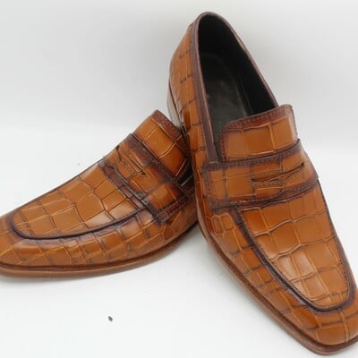 Crafted leather brown crocodile texture leather alligator loafers dress shoes - Thumbnail 4