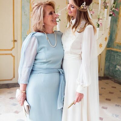 Simple blue tea-length mother of the bride/groom dresses formal gown