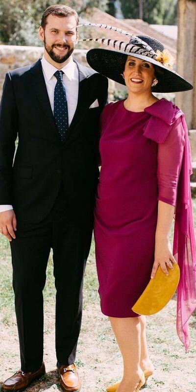 Simple Burgundy Tea-length Mother Of The Bride/Groom Dresses Formal Gown