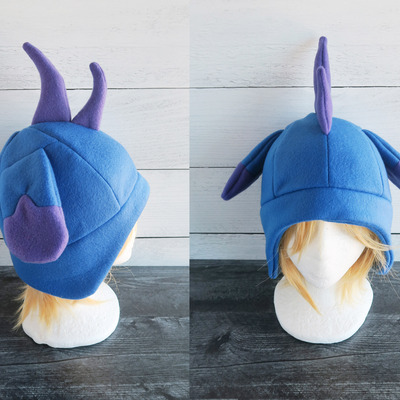 Depressed fleece hat