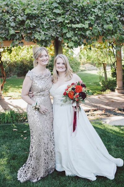 Champagne Lace Mother Of The Bride/Groom Dresses Formal Gown