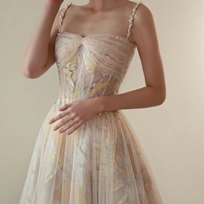 Elegant tulle and lace beaded goddess evening dress