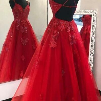 Spaghetti straps v neck a line lace and tulle long prom dresses