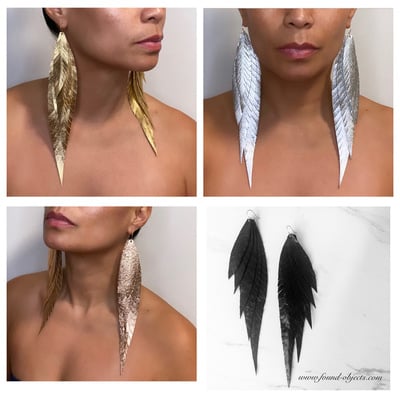 Shake your tail feathers - gold