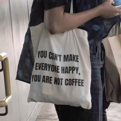 You can't make everyone happy tote bag - Thumbnail 2