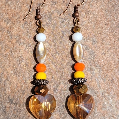 Queen nandi 👑🍯✨️ handmade crystal & shell earrings 💫 by nubian collection artwear 🎨 