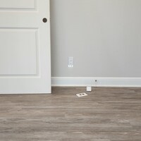 6Pack Wall Outlet Plate LED Night Light Illuminated Plug Cover With Sensor Inductive Guidelight - Thumbnail 2