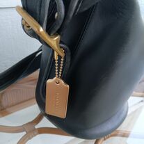 Vintage Coach Helen Legacy Bucket Bag