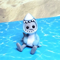 Shark Hoodie Robot Figure Resin Desk Friend - Thumbnail 4