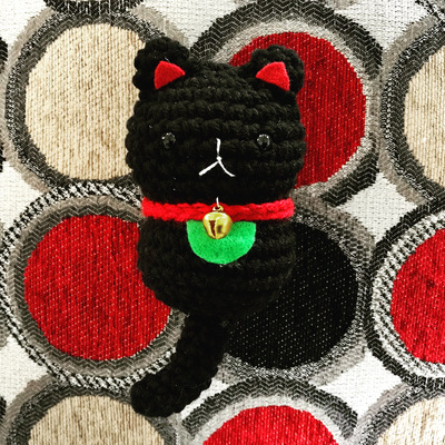 Maneki neko (lucky cat)