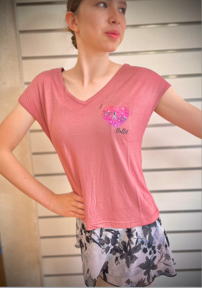 V neck super soft shirt "I Heart Ballet"