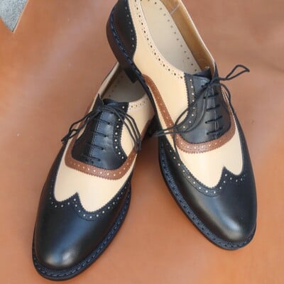 Crafted leather bespoke men shoes black and beige wingtip oxford dress shoes - Thumbnail 4
